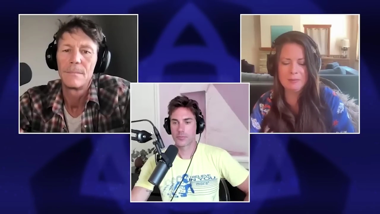 Charmed-Online-dot-nl_HoHxSomethingWiccaThisWayComes1908.jpg Charmed-Online-dot-nl_HoHxSomethingWiccaThisWayComes1908.jpg