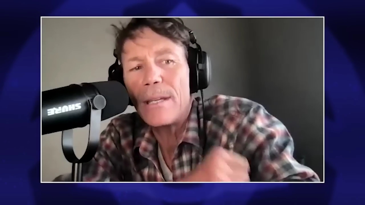 Charmed-Online-dot-nl_HoHxSomethingWiccaThisWayComes2224.jpg Charmed-Online-dot-nl_HoHxSomethingWiccaThisWayComes2224.jpg