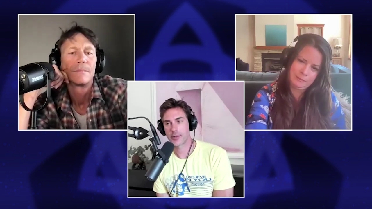 Charmed-Online-dot-nl_HoHxIveGotYouUnderMySkin0715.jpg Charmed-Online-dot-nl_HoHxIveGotYouUnderMySkin0715.jpg