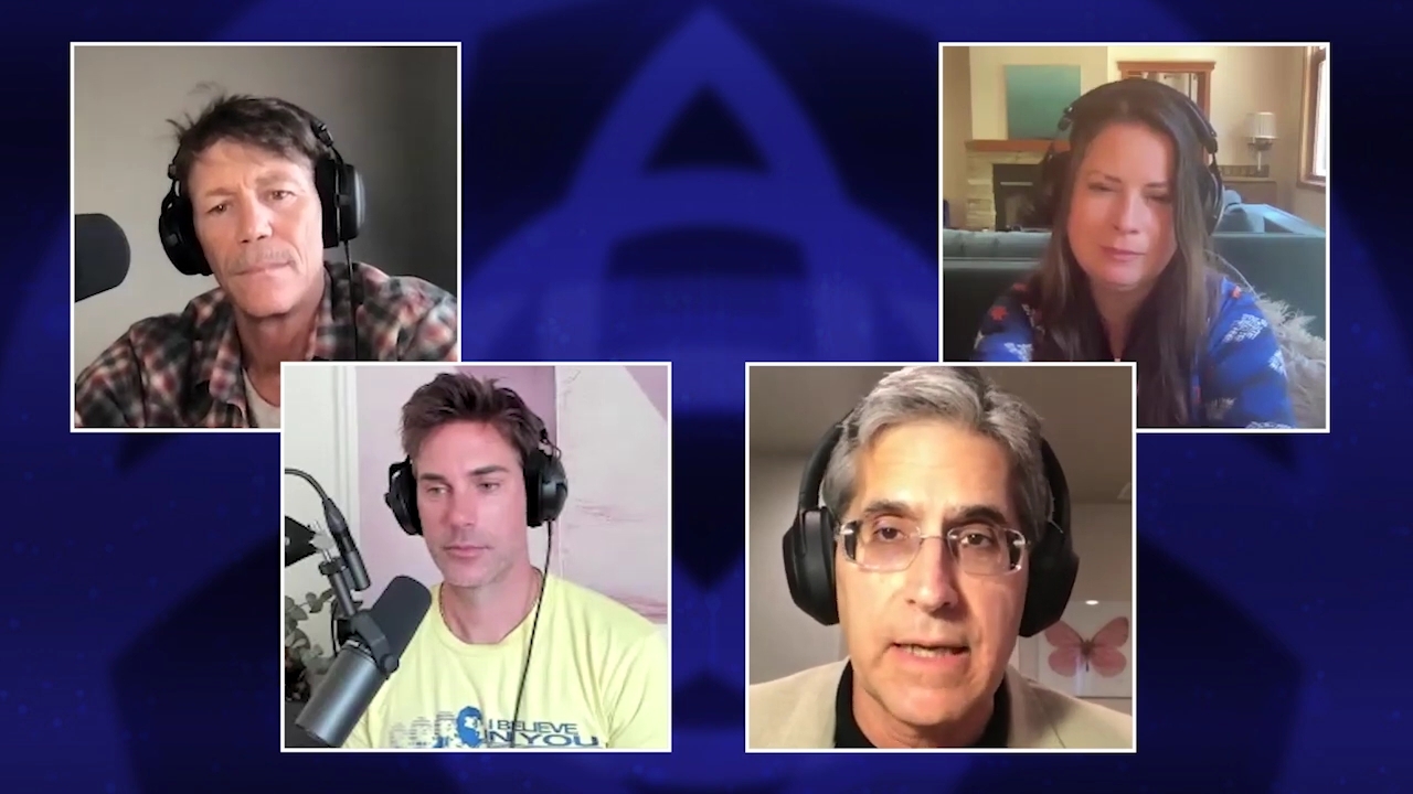 Charmed-Online-dot-nl_HoHxIveGotYouUnderMySkin1640.jpg Charmed-Online-dot-nl_HoHxIveGotYouUnderMySkin1640.jpg