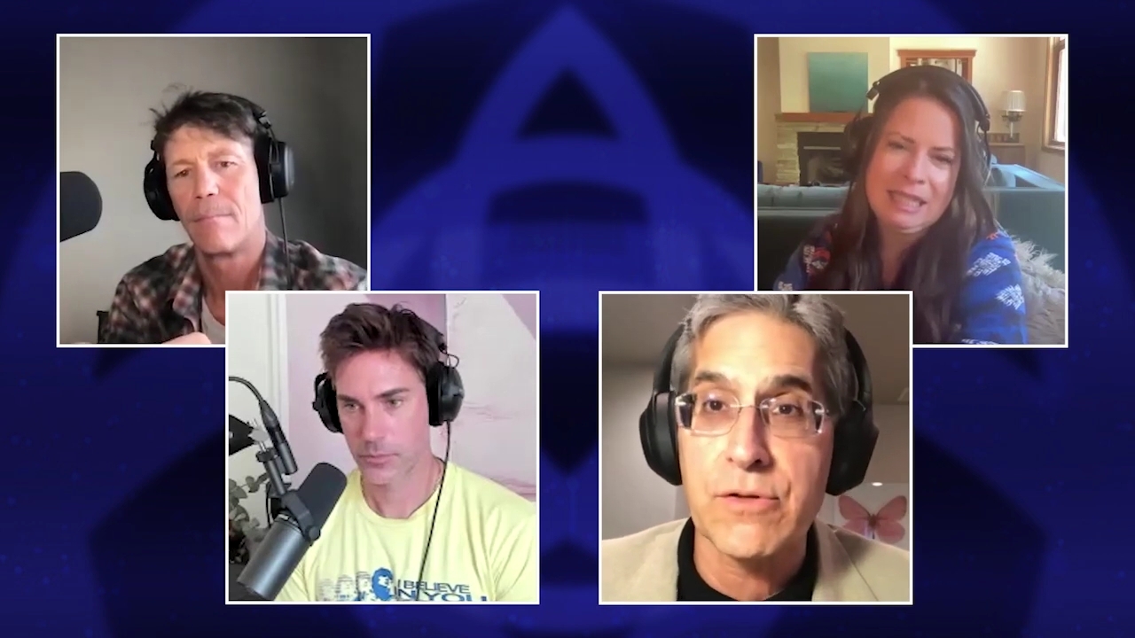 Charmed-Online-dot-nl_HoHxIveGotYouUnderMySkin1944.jpg Charmed-Online-dot-nl_HoHxIveGotYouUnderMySkin1944.jpg