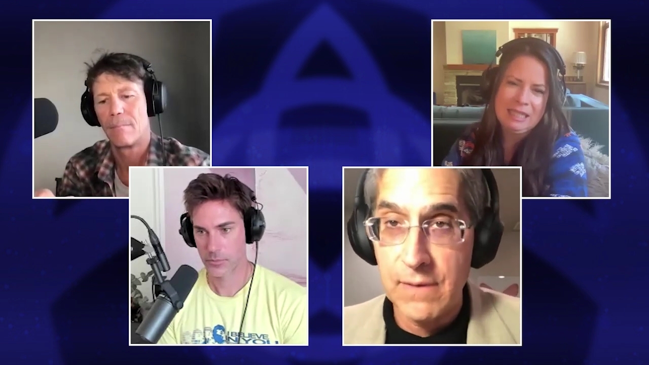 Charmed-Online-dot-nl_HoHxIveGotYouUnderMySkin1945.jpg Charmed-Online-dot-nl_HoHxIveGotYouUnderMySkin1945.jpg