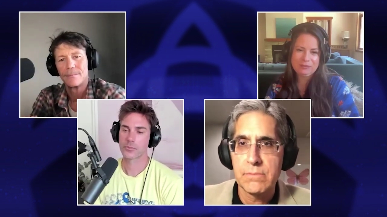 Charmed-Online-dot-nl_HoHxIveGotYouUnderMySkin2085.jpg Charmed-Online-dot-nl_HoHxIveGotYouUnderMySkin2085.jpg