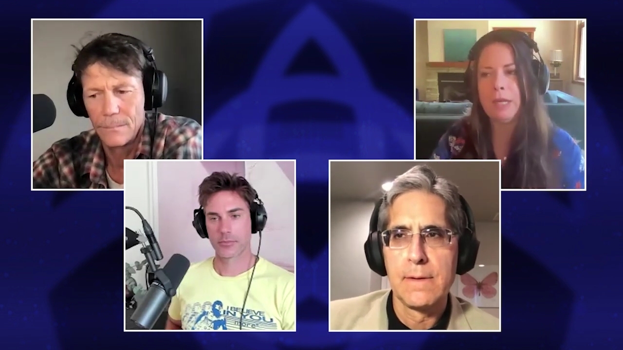 Charmed-Online-dot-nl_HoHxIveGotYouUnderMySkin2320.jpg Charmed-Online-dot-nl_HoHxIveGotYouUnderMySkin2320.jpg