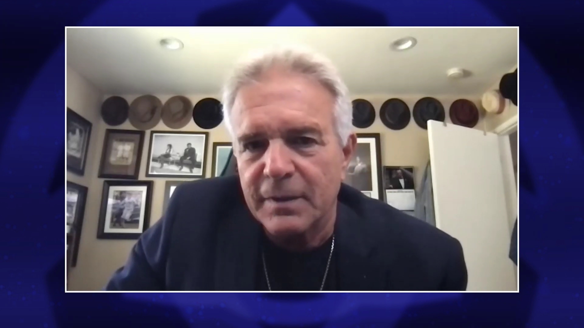 Charmed-Online-dot-nl_HoHxThankYouforNotMorphing0472.jpg Charmed-Online-dot-nl_HoHxThankYouforNotMorphing0472.jpg