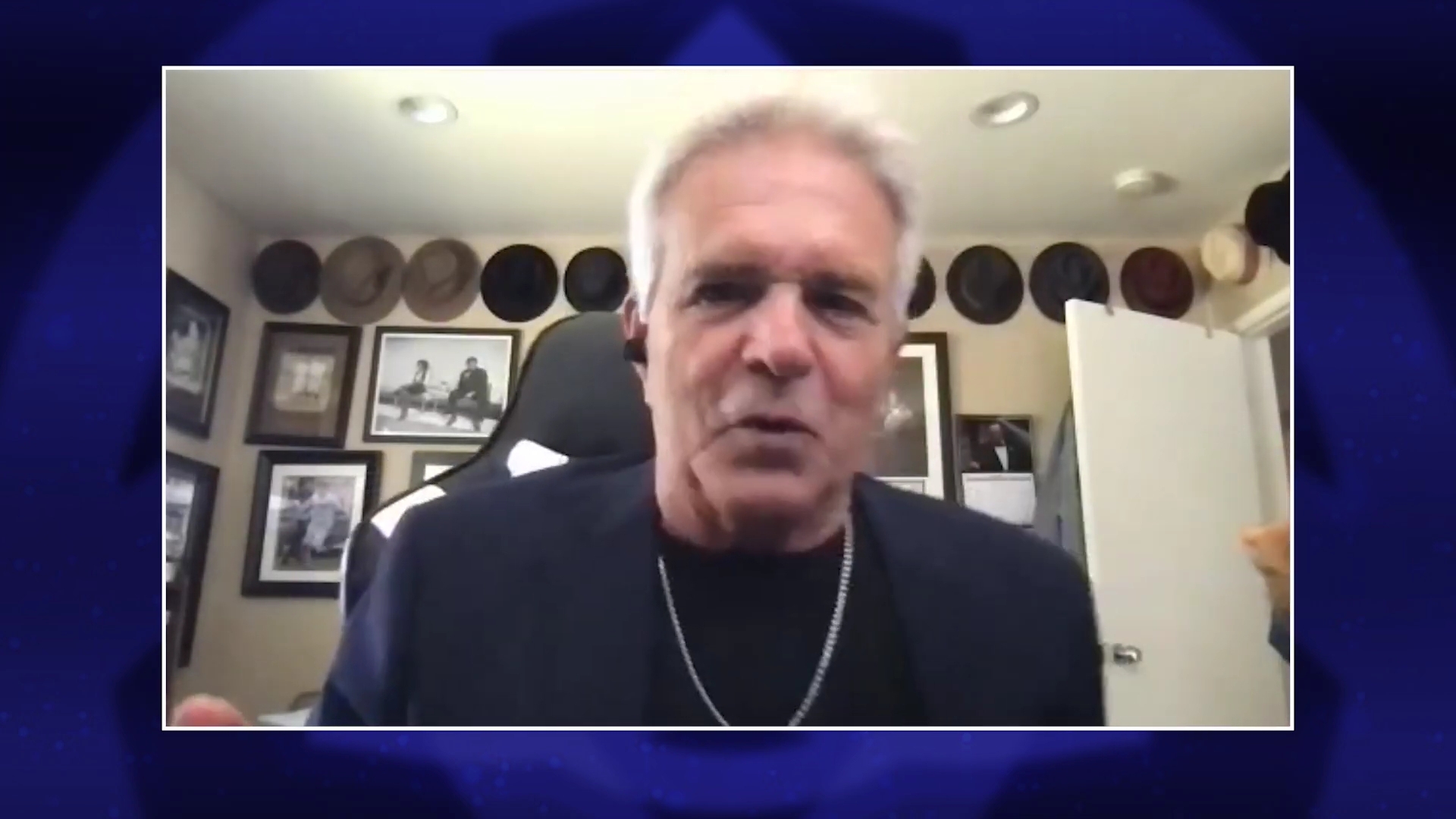 Charmed-Online-dot-nl_HoHxThankYouforNotMorphing0497.jpg Charmed-Online-dot-nl_HoHxThankYouforNotMorphing0497.jpg