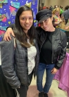 autographs054.jpg