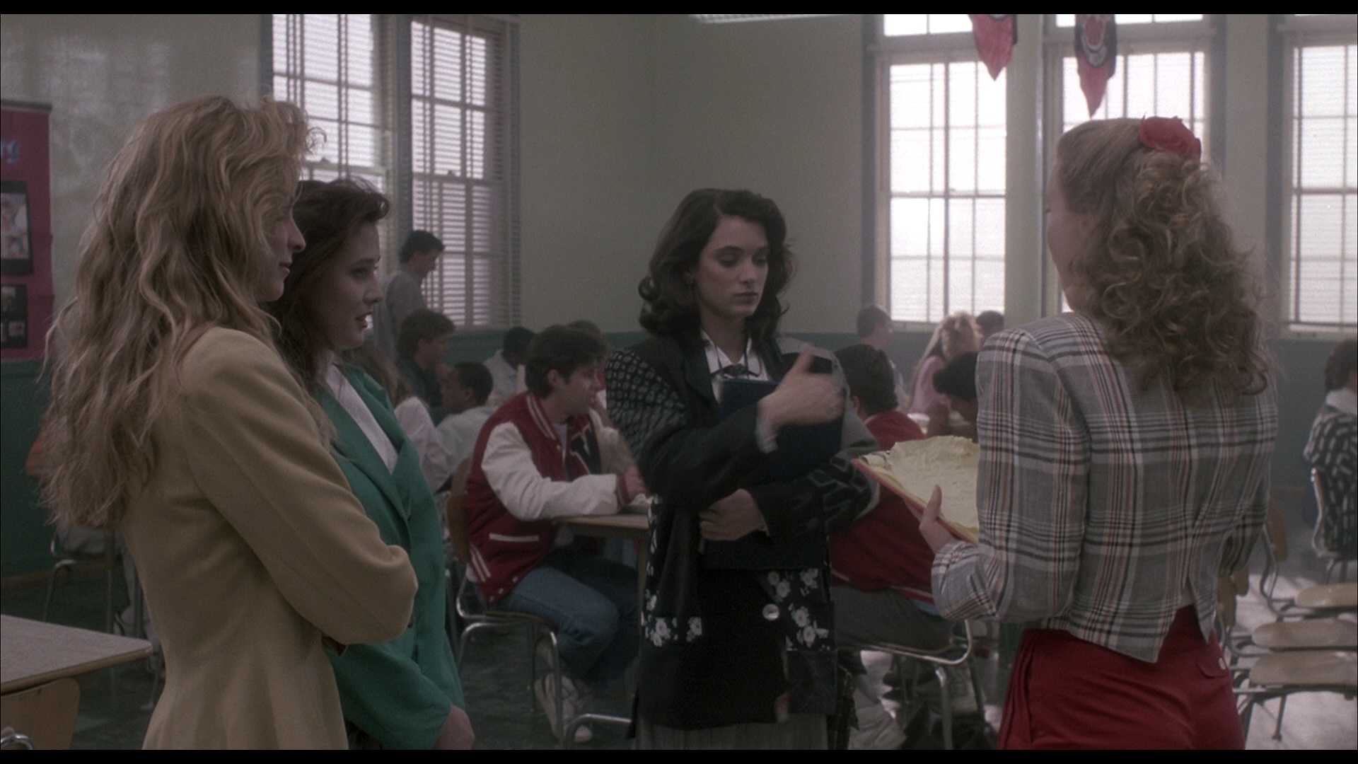 Charmed-Online_dot_nl-Heathers0229.jpg Charmed-Online_dot_nl-Heathers0229.jpg